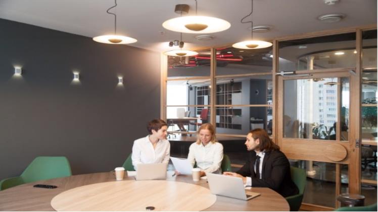 Corporate office interior designer in Noida